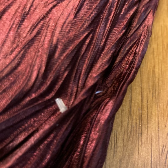 1 LEFT! — 48 Inch Burgundy Tree Skirt with Tasseled Border - Christmas Eve - Picture 6 of 11